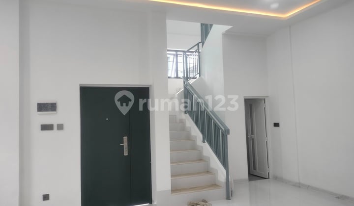 Dijual Rumah Baru Bagus Minimalis Modern Kopo Permai Bandung
