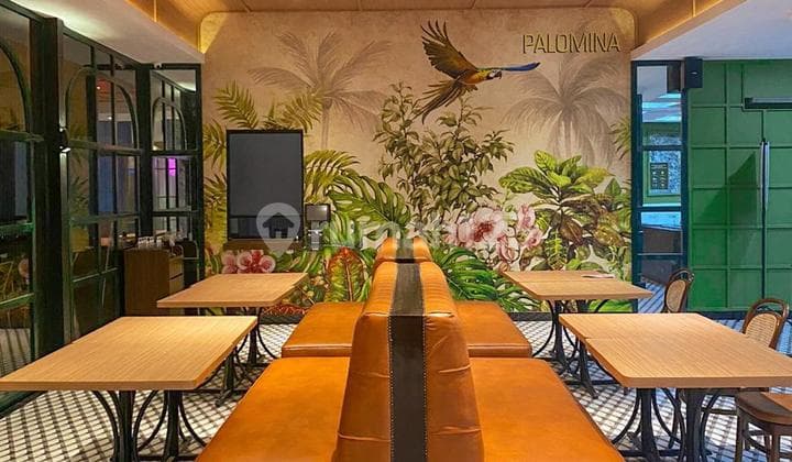 Eks Restauran Mewah Area Dekat Kampus