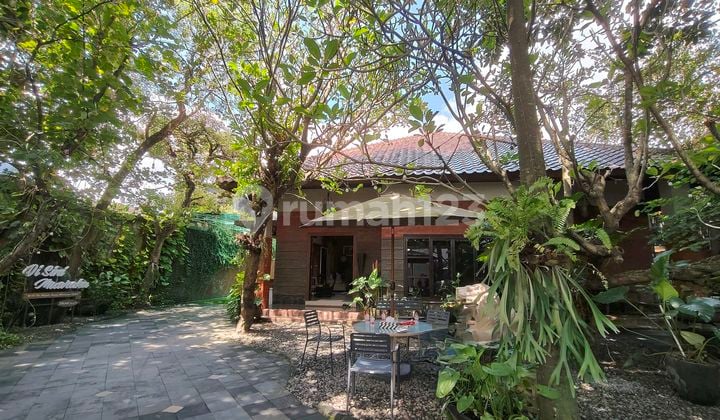 Rumah Konsep Villa Ala Bali Area Colomadu