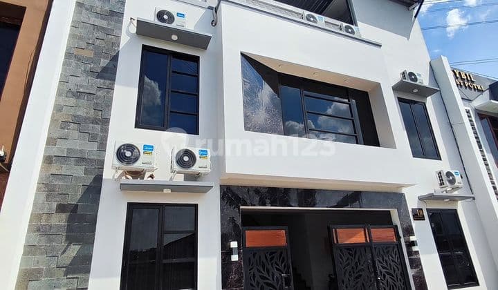 Kost Putri Aktif Exclusive Area Ums