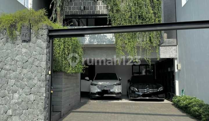 House With Semi Furnished Swimming Pool Area Sollo City