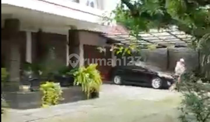 Selling a Serene House in the Heart of Bandung City, Sutami