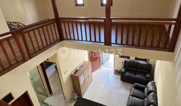 Rumah Tengah Kota Bandung Furnish Ada Mezaninada M