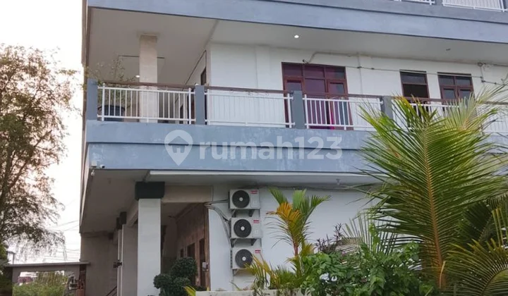 16-Room Apartment and 2 Rooftops in Taman Jimbaran, Badung