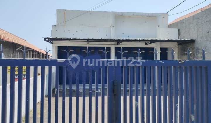 Toko Strategis Cocok Untuk Kafe Kantor Minimarket Cirebon