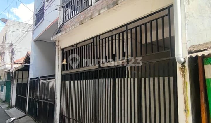 Rumah Murah Tanjung Duren 3 Lantai Dekat Pasar Kopro Jakarta Barat