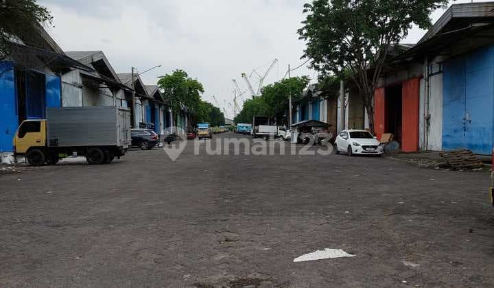 Gudang Disewakan di Margomulyo Permai Luas 410