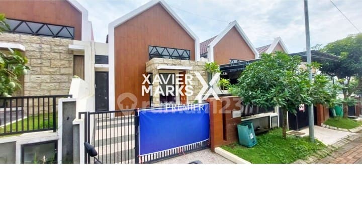 Rumah Modern Di Austinville Malang Keamanan 24 Jam Dau