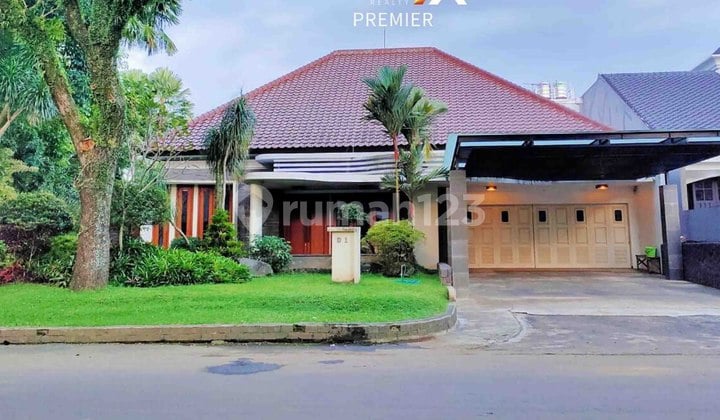 Rumah Modern Private Pool di Boulevard Ijen Nirwana Malang