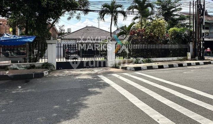 For Sale House with Factory Building Bonus on Ahmad Yani Axis, Blimbing, Malang