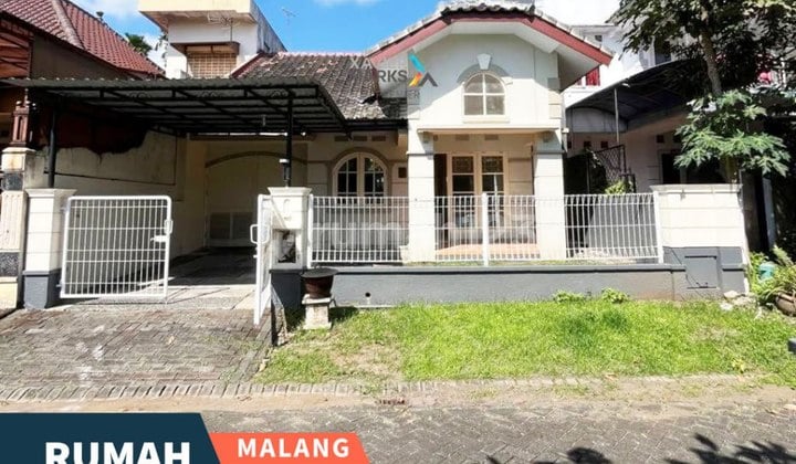 Disewakan Rumah Terawat Siap Huni di Araya Malang Kawasan Elite