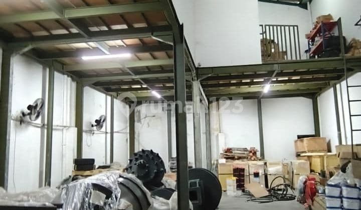 Disewakan Gudang Green Sedayu Bizpark Daan Mogot 9X24