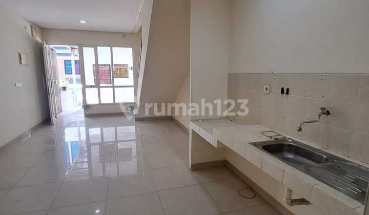 Disewakan Rumah Golf Lake Residence 4X15