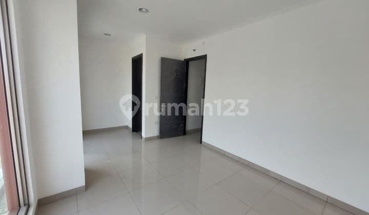 Quick Sale PIK 2 House Size 6X12.5 in Lake Cluster