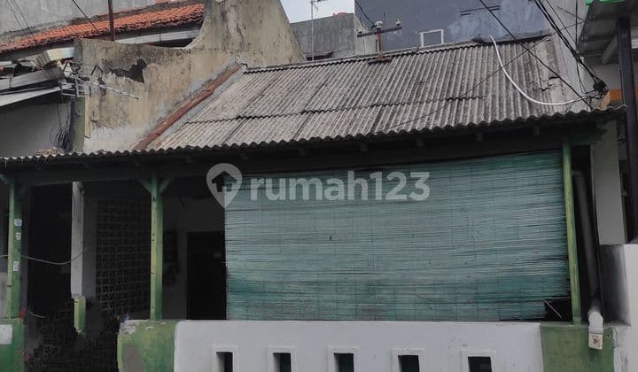 Rumah hitung tanah di Tomang Jakarta Barat