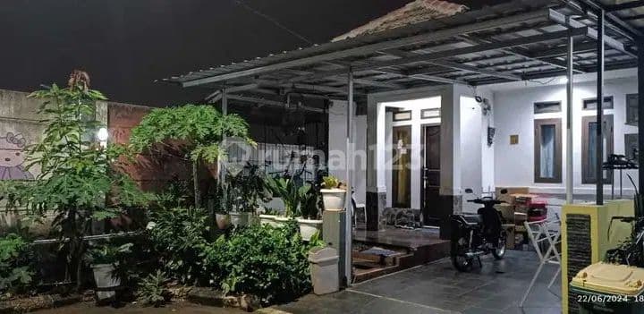 Rumah siap huni di graha Raya Bintaro Tangerang Selatan