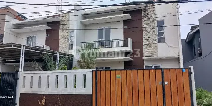 Rumah Siap Huni Di Ciledug Tangerang