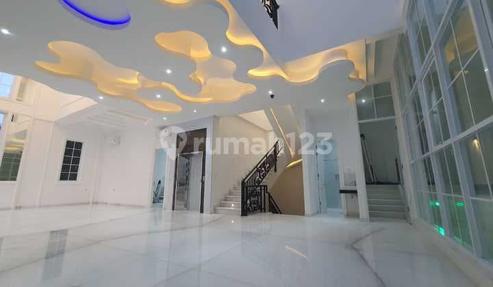Jarang Ada Rumah Mewah Pik 18x20 View Laut Brand New Ada Ac