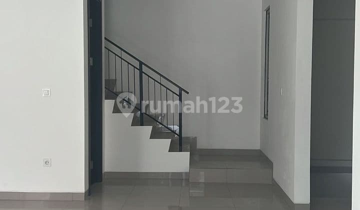 Siap Huni, Rumah Hoek Plus, Shm, Cluster Cleveland 8x12,5 Pik 2