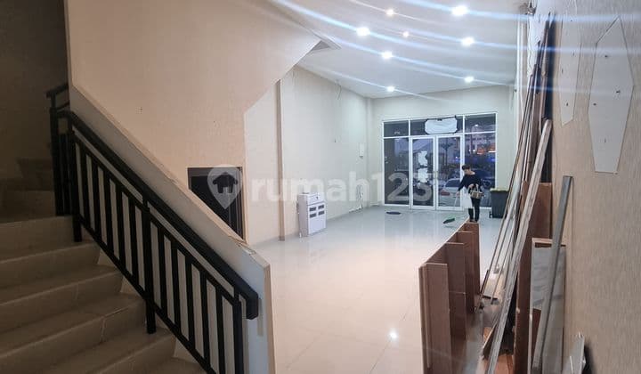 DIJAMIN TERMURAH Ruko Golf Island 4,5x15 Depan Urban Farm