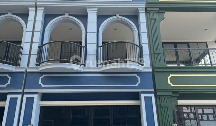 Ruko Eurosia 4,5x10 Hadap Dalam - Sederet Gereja Akita PIK2