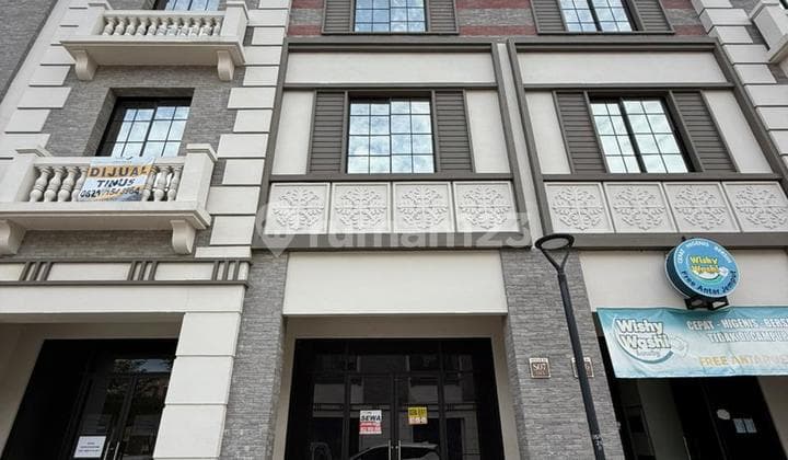 FOR RENT Osaka Shop House PIK 2 - Standard Type 4.5x16.25 Price Still Negotiable