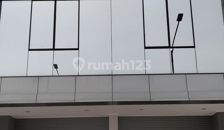 Ruko Ebony Batavia PIK - 4,5x18 Brand New Siap Pakai