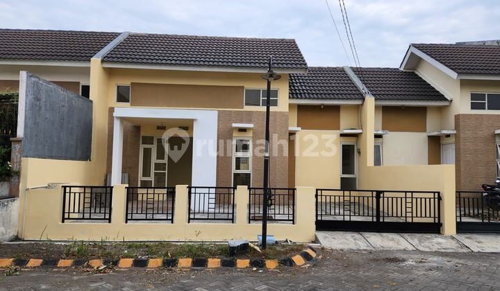 Rumah Grand Surya Luas Tanah Besar bisa KPR