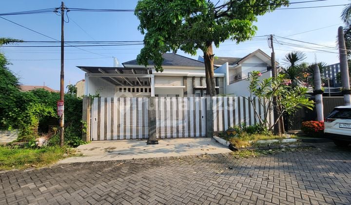 Rumah Tengah Kota Surabaya Kualitas Tinggi Dekat Kampus Unair