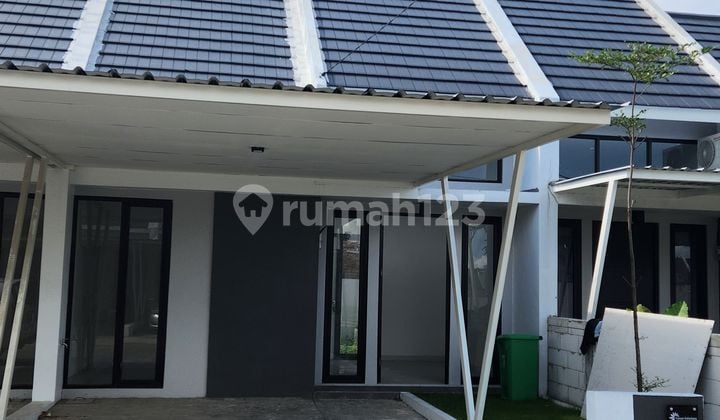 Rumah Taman Sukodono Regency Dekat Breeze Icon