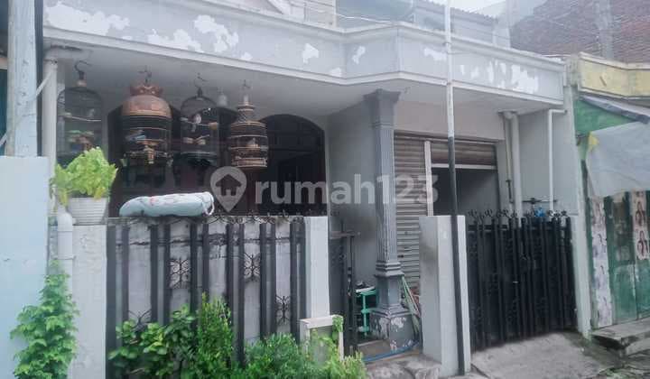 Cheap House in Candi Lontar Surabaya Near Shopping Center