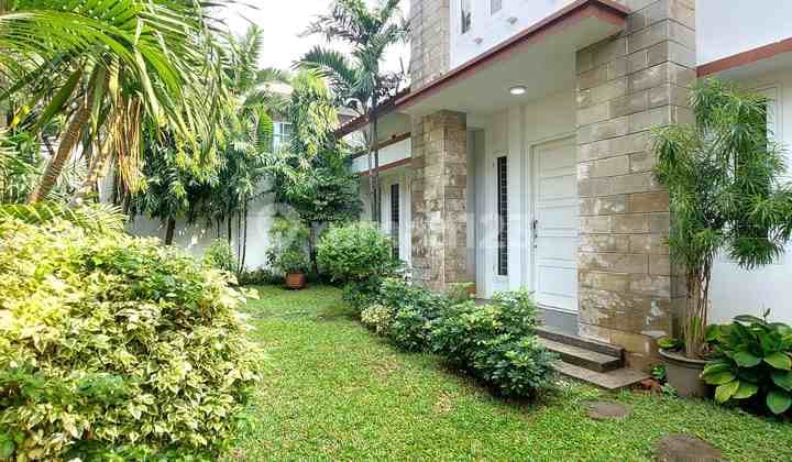 Rumah di Cipete, Bebas Banjir. Lokasi Tenang, Dekat Mrt Cipete