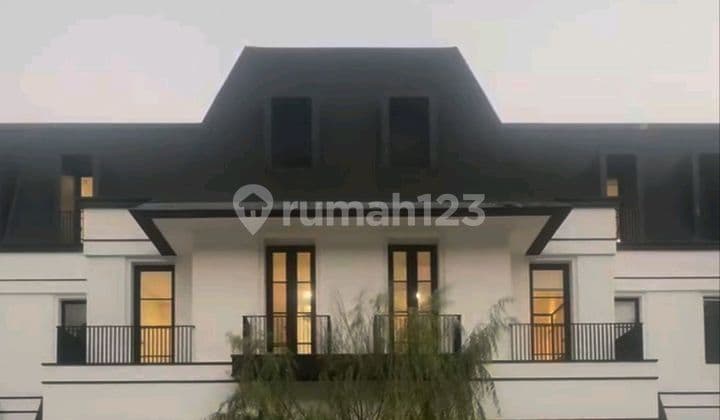 Rumah Mewah Banget 5 Menit ke Mall Pondok Indah