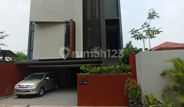 Rumah Resort Furnished Mewah di Pesanggrahan Bintaro