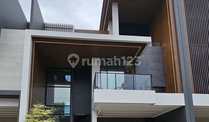 Rumah Termewah Nempel Jakarta Selatan Private Lift