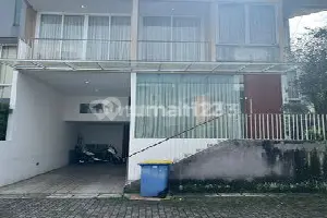 Rumah Furnish Di Cluster Mampang Prapatan Dekat Fasilitas Umum
