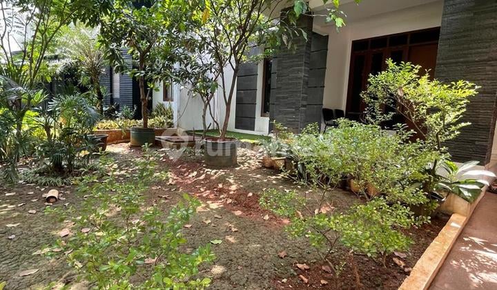 Rumah Furnish di Cluster Bintaro Jalan Lebar Dekat Stasiun KRL