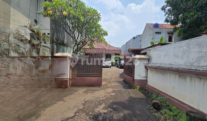 Rumah Murah Bentuk Ngantong Di Warung Buncit Dekat Fasilitas Umum