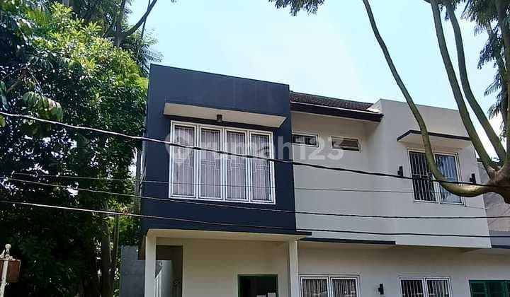 Rumah Hoek Siap Huni Dekat Akses Tol dan Fasilitas Umum Bintaro