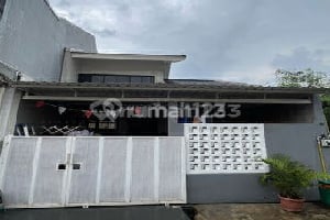 Rumah Mungil Mezzanine Cocok Untuk Keluarga Kecil Graha Bintaro