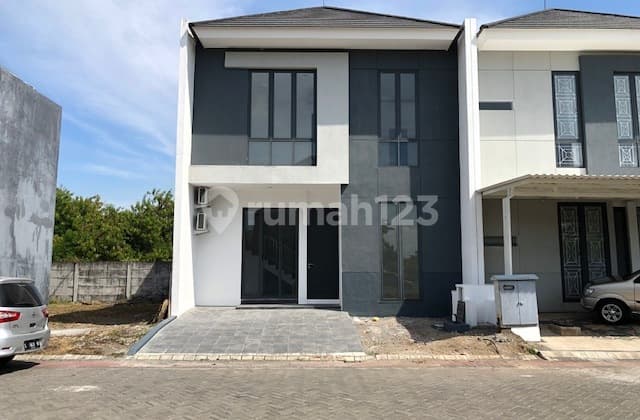 Dijual Jual Rumah Baru di Pakuwon City Suvadiva