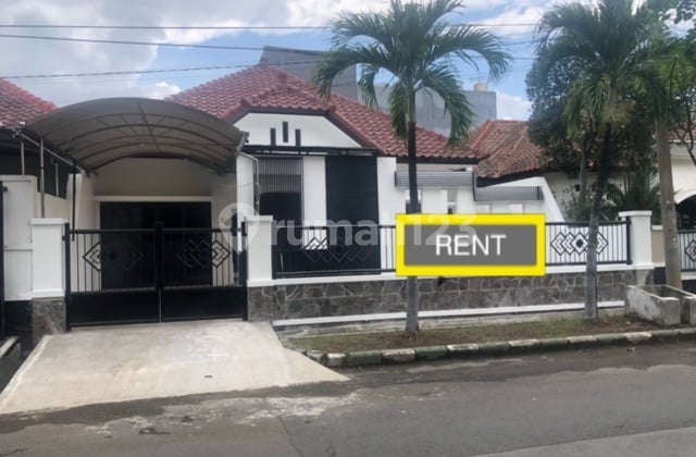 Disewakan rumah modern minimalis di Pondok Nirwana Baruk Utara