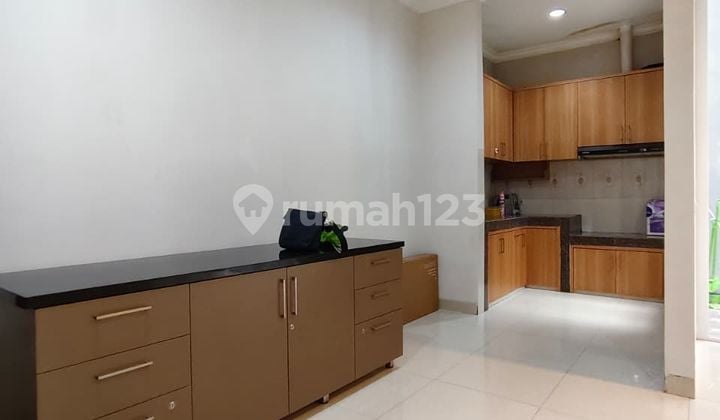 Disewakan Rumah Siap Huni Provence Parkland Bsd
