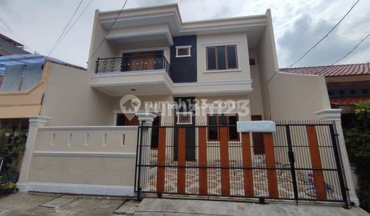 Rumah NEW Mewah BEBAS Banjir dekat Arion Mall Rawamangun
