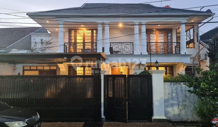 Rumah Mewah plus pool di Cipinang Indah 1, duren sawit