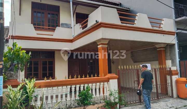 Rumah 2 Lantai Murah Bebas Banjir di Harapan Baru 1 Mepet Cakung