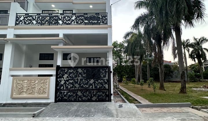 Rumah Mewah New Pasti Happy Di Harapan Indah, Bekasi Kota