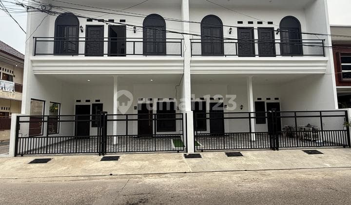 Rumah Baru Only 3 Unit Tingkat Cantik di Sbs, Harapan Jaya Bekasi Utara