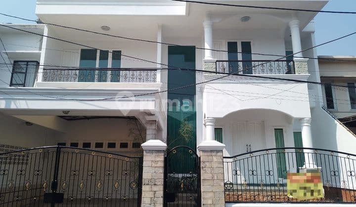 Rumah Idaman Bak Istana Jual Murah Di Billymoon, Pondok Kelapa