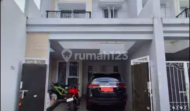 Rumah 2 Lantai Fresh dan Keren di Rawamangun , Pulo Gadung